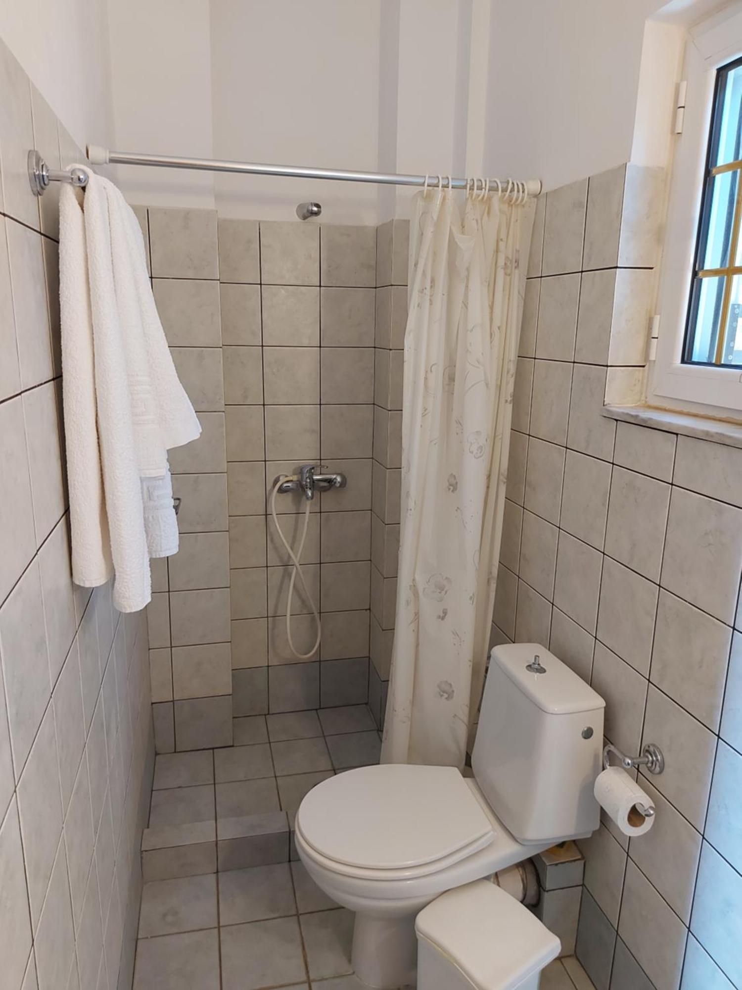 Matina Apartments Tyros Ruang foto